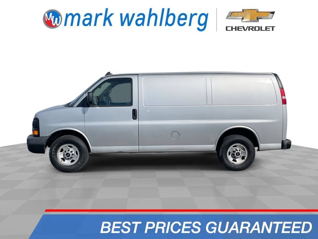2016 GMC Savana Cargo 2500 2500 Regular Wheelbase Rear-Wheel Drive