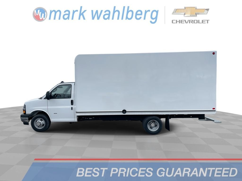 2025 Chevrolet Express Cutaway 3500 1WT