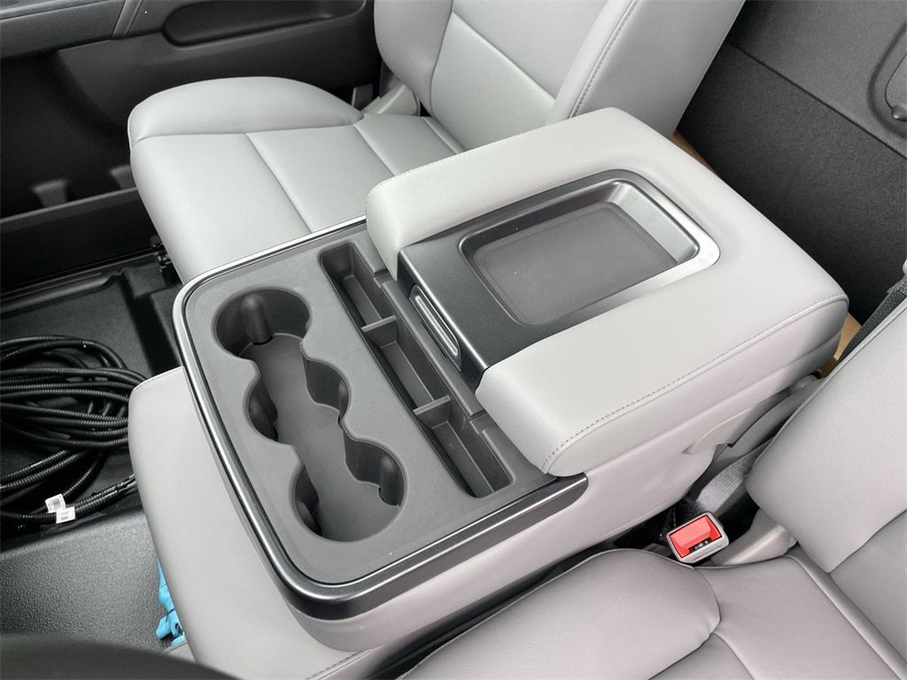 2024 Chevrolet Silverado 5500 HD Work Truck