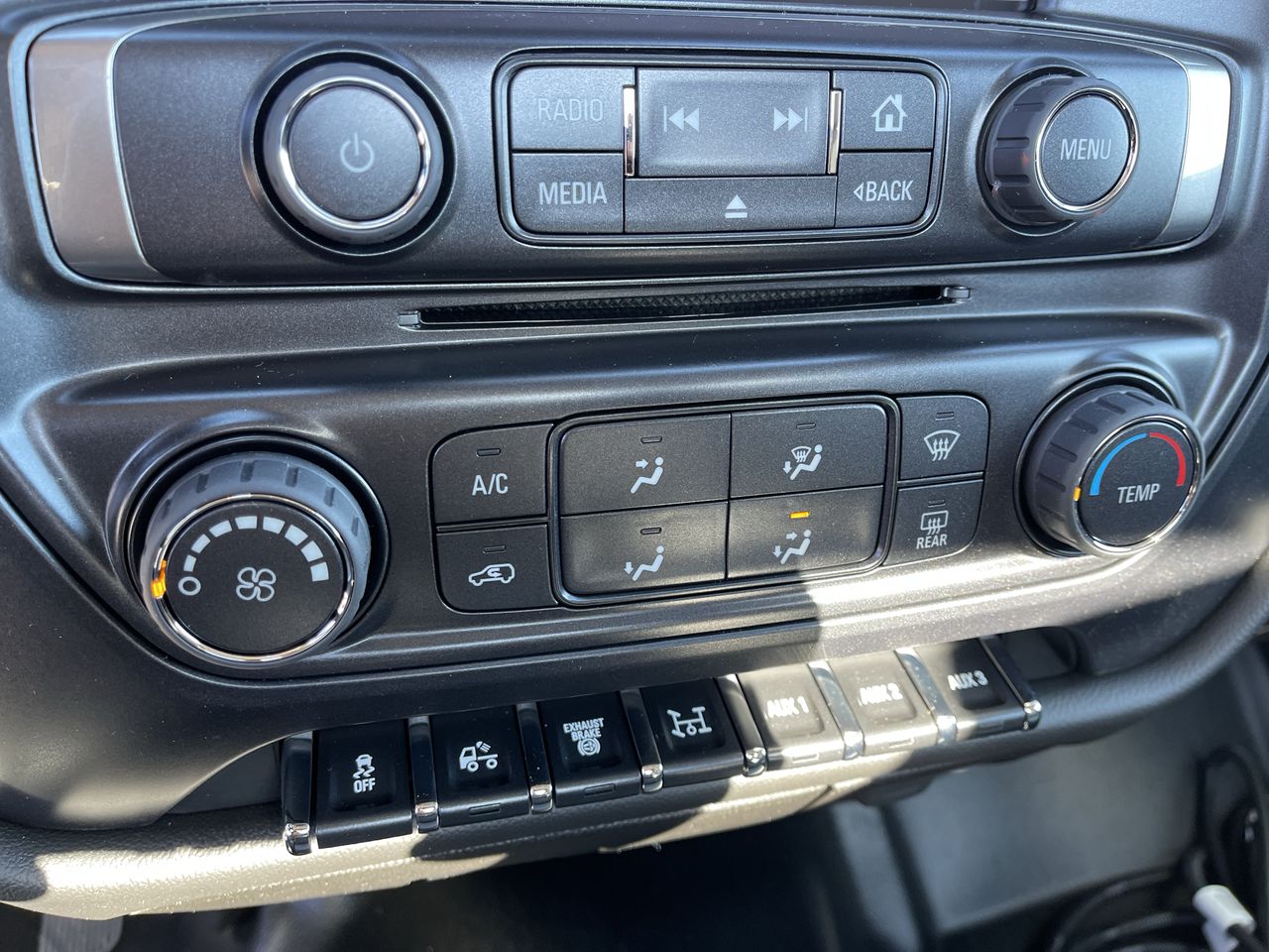 2024 Chevrolet Silverado 5500 HD Work Truck