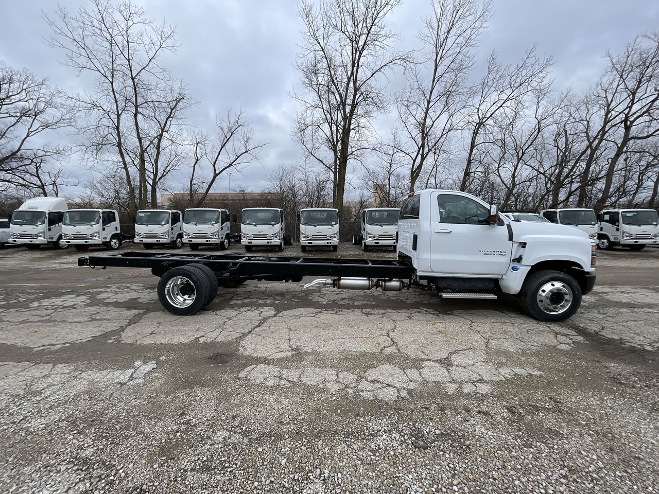 2024 Chevrolet Silverado 5500 HD Work Truck