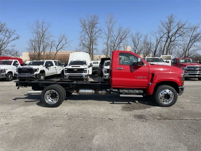 2024 Chevrolet Silverado 6500 HD Work Truck