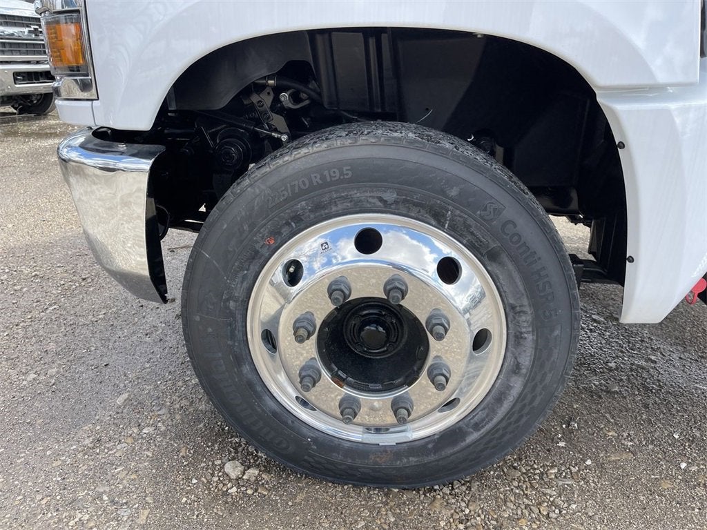 2024 Chevrolet Silverado 6500 HD Work Truck