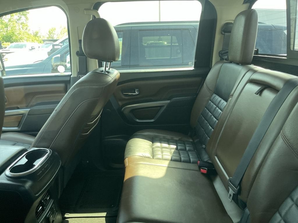 2017 Nissan TITAN XD Platinum Reserve Diesel
