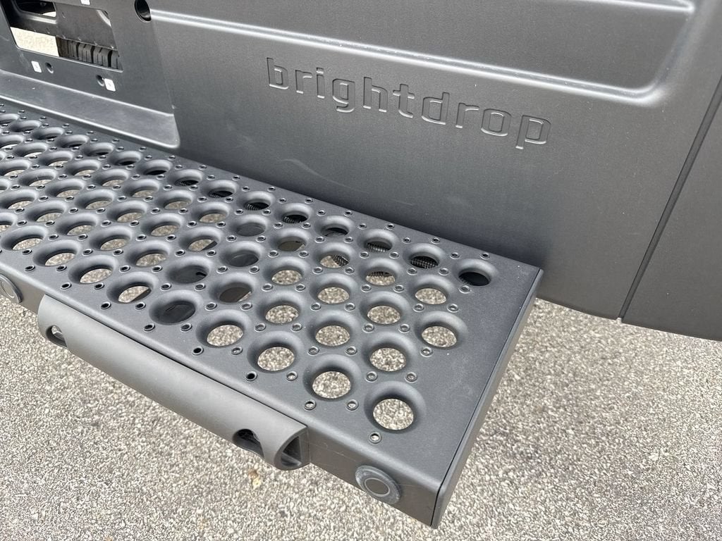 2024 BrightDrop Zevo 600 EJY
