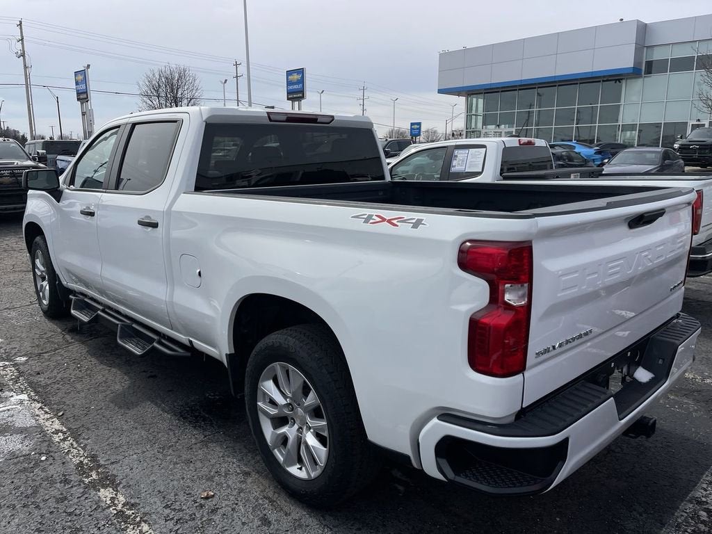 2022 Chevrolet Silverado 1500 Custom