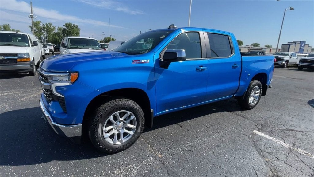 2025 Chevrolet Silverado 1500 LT