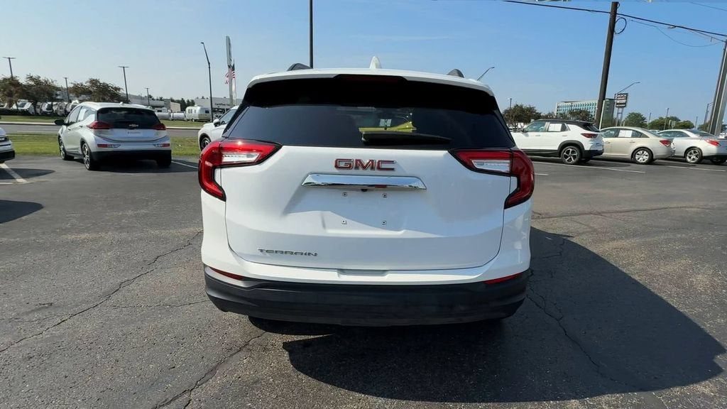 2024 GMC Terrain SLE