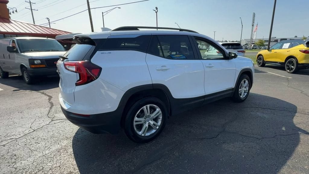 2024 GMC Terrain SLE