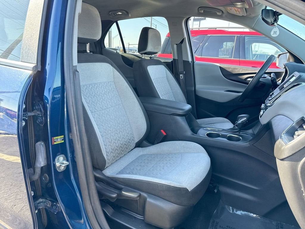 2022 Chevrolet Equinox LS