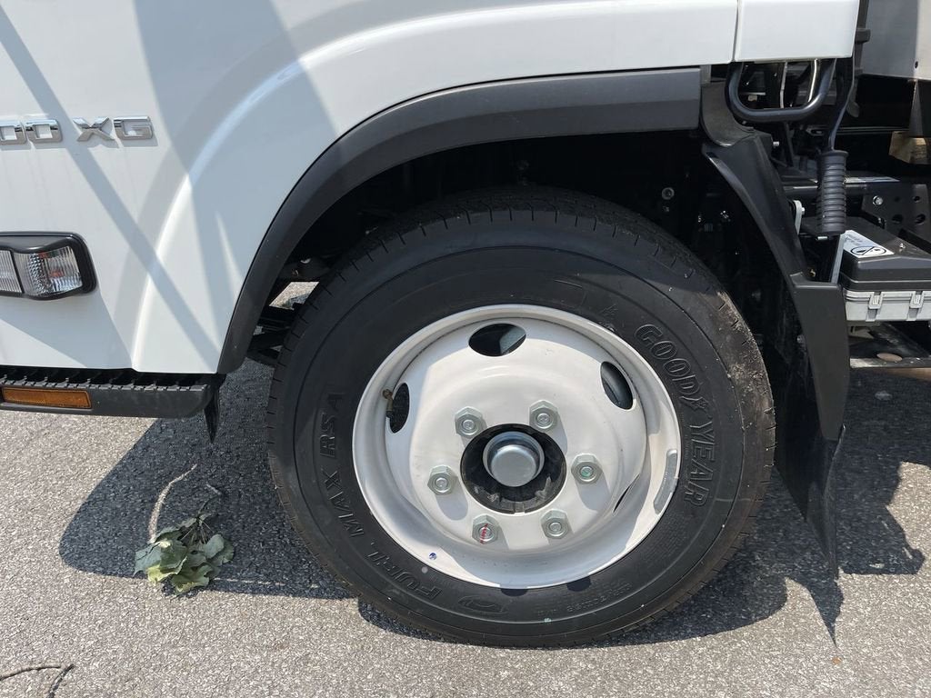 2024 Chevrolet Low Cab Forward 5500 XG 2WD Reg Cab 176