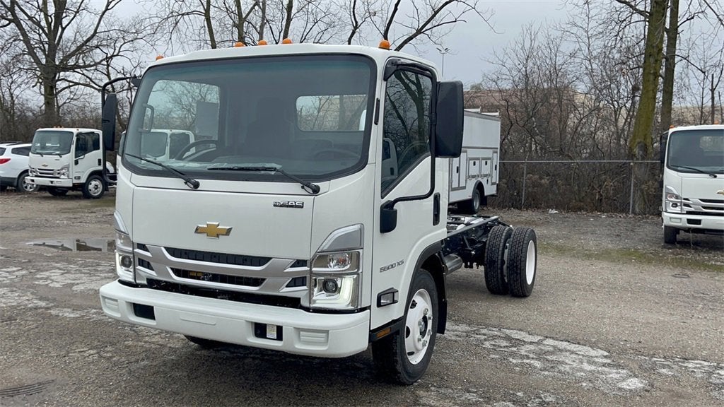 2024 Chevrolet Low Cab Forward 5500 XG 5500