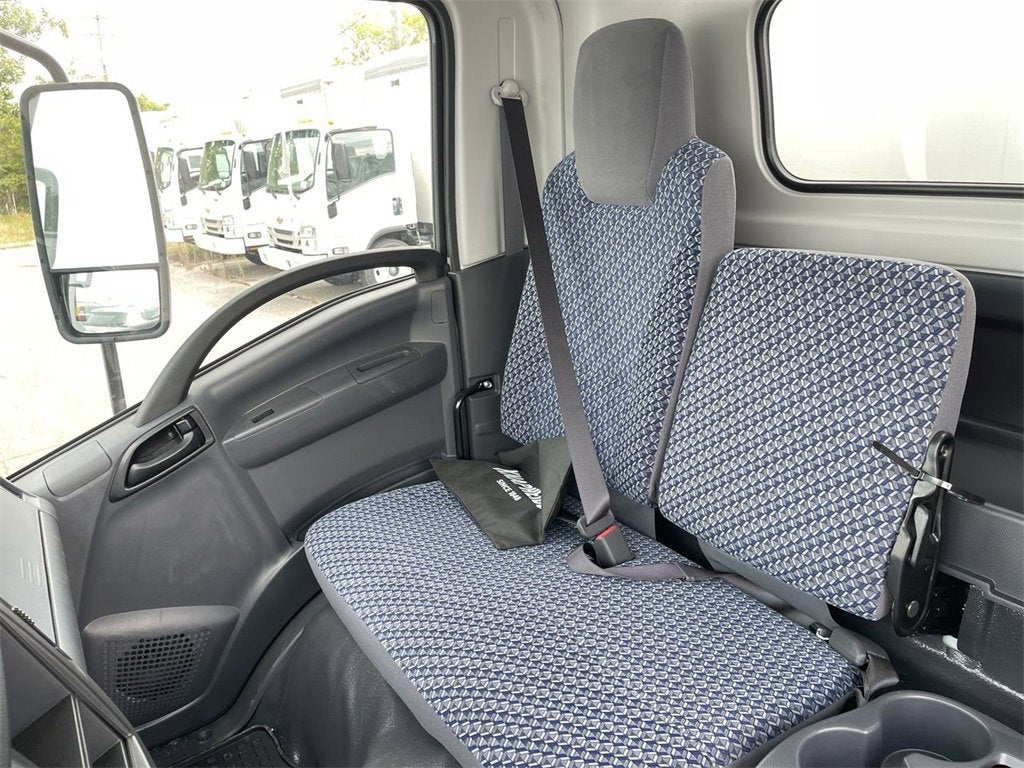 2024 Chevrolet Low Cab Forward 5500 XG 5500