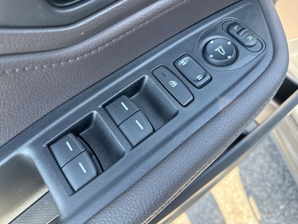 2022 Honda Odyssey EX-L - Photo 13