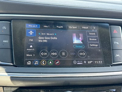 2024 Buick Enclave Essence