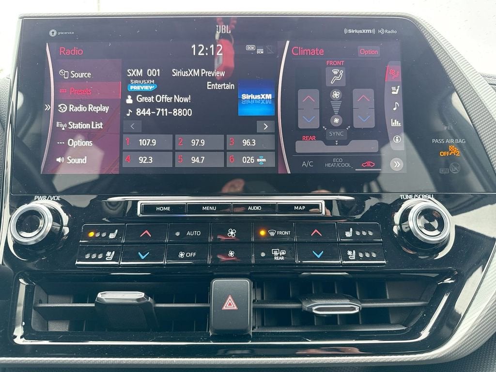 2021 Toyota Highlander Hybrid Platinum