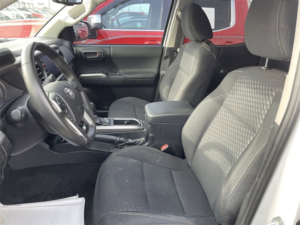 2021 Toyota Tacoma 2WD SR5