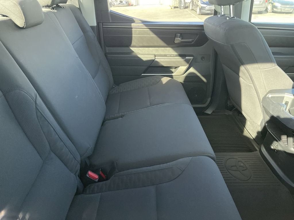 2024 Toyota Tundra 4WD SR5