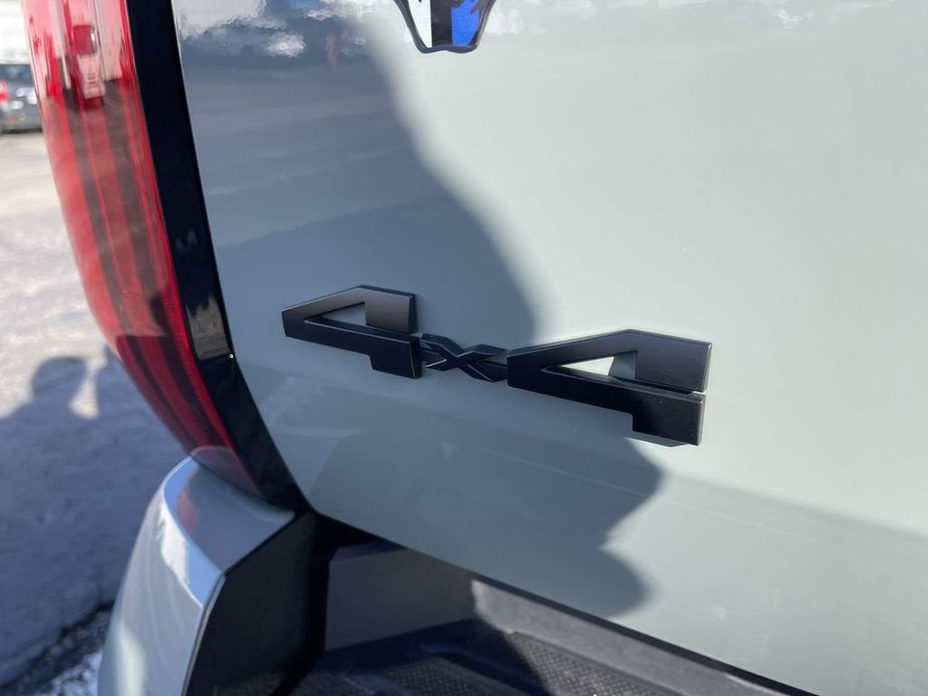 2024 Toyota Tundra 4WD SR5