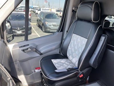 2016 Mercedes-Benz Sprinter Chassis-Cabs 2WD Reg Cab 170" WB