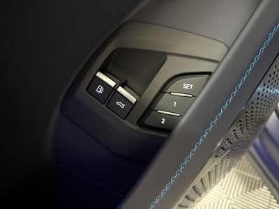 2025 Lamborghini Urus SE