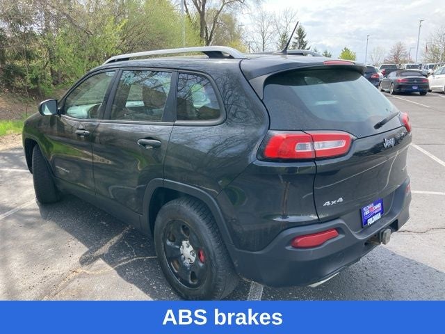 2015 Jeep Cherokee Sport