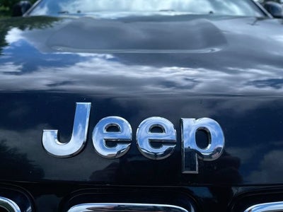 2020 Jeep Grand Cherokee Laredo