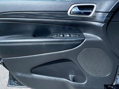 2020 Jeep Grand Cherokee Laredo