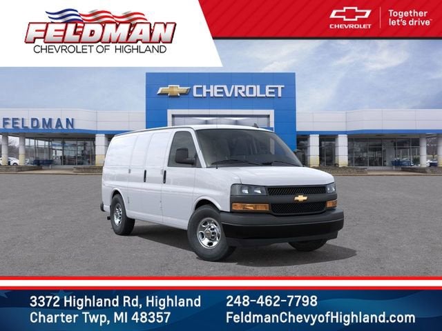 2025 Chevrolet Express Cargo WT