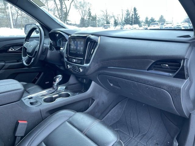 2022 Chevrolet Traverse RS