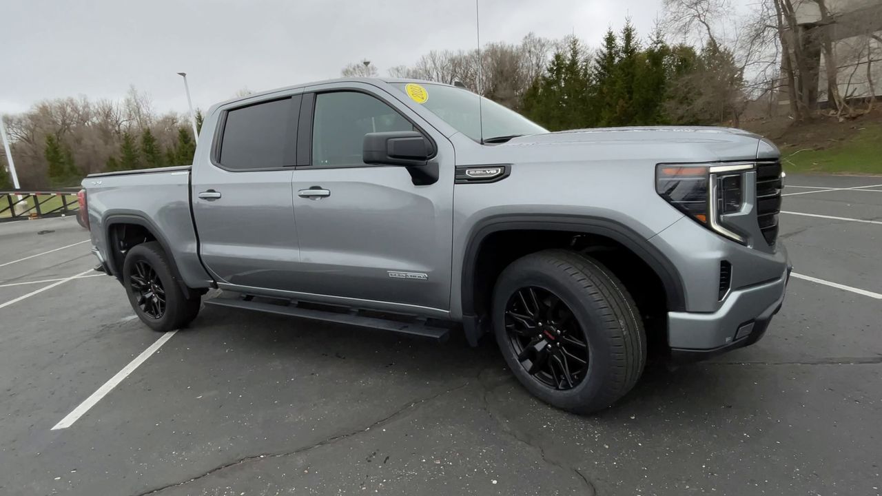 2023 GMC Sierra 1500 Elevation