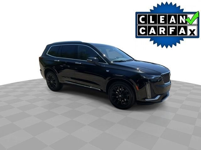 2025 Cadillac XT6 Luxury