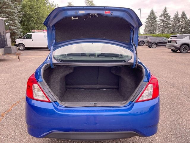 2017 Nissan Versa Sedan SV