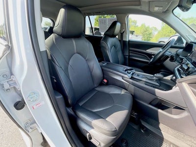 2025 Toyota Grand Highlander Platinum