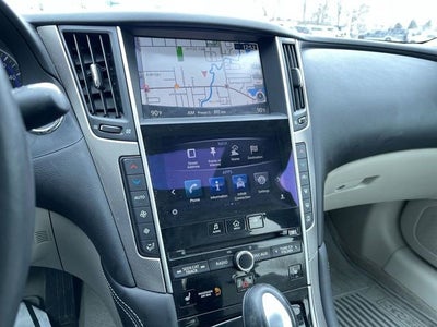 2015 INFINITI Q50 Premium
