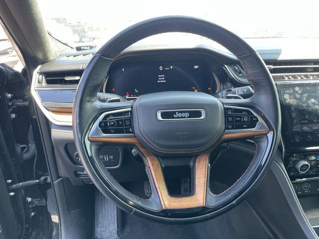 2022 Jeep Grand Cherokee Summit