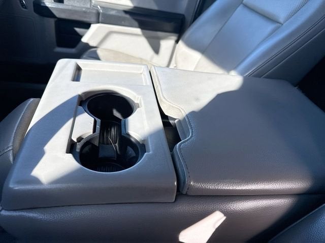 2017 Ford Super Duty F-350 DRW XLT