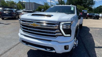 2026 Chevrolet Silverado 3500 HD High Country DRW