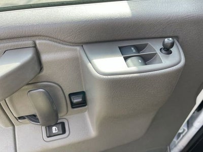 2025 Chevrolet Express Cargo WT