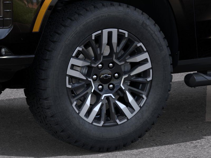 2027 Chevrolet Tahoe Z71 - Photo 9
