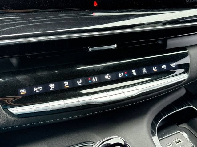 2023 Cadillac Escalade Sport