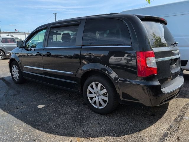 2011 Chrysler Town & Country Touring-L