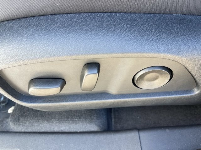 2027 Chevrolet Equinox ACTIV - Photo 12