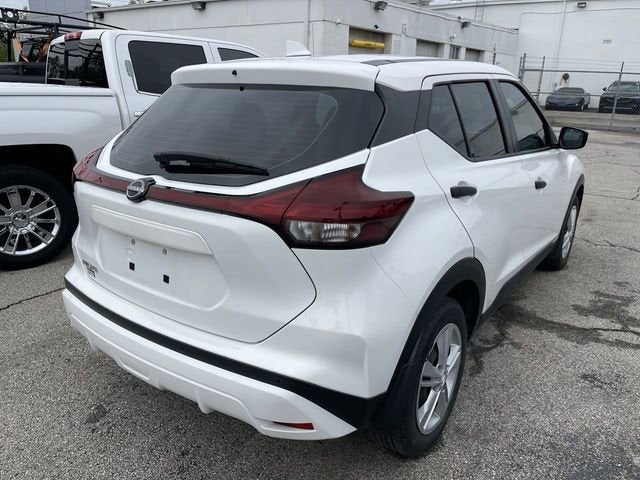 2022 Nissan Kicks S