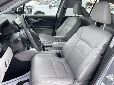 2022 Honda Pilot Touring 7-Passenger