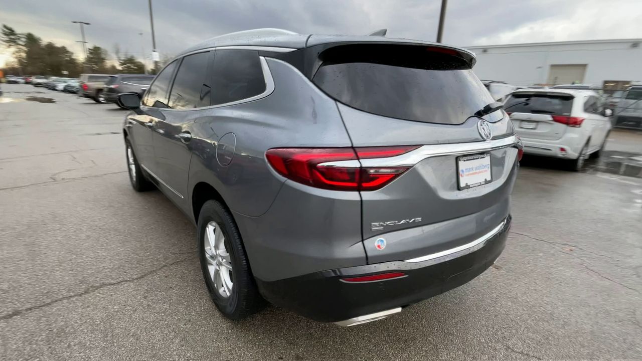 2021 Buick Enclave Essence