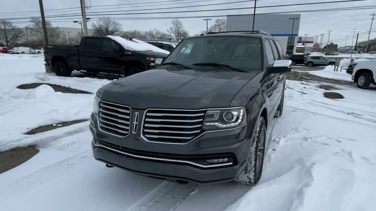 2017 Lincoln Navigator Select