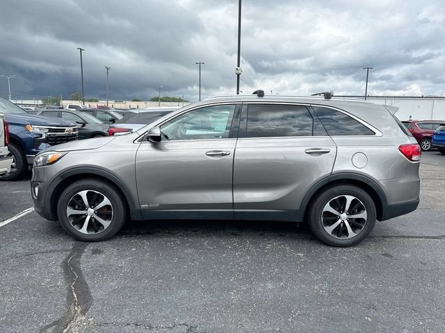 Used 2017 Kia Sorento EX with VIN 5XYPHDA54HG227481 for sale in Worthington, OH